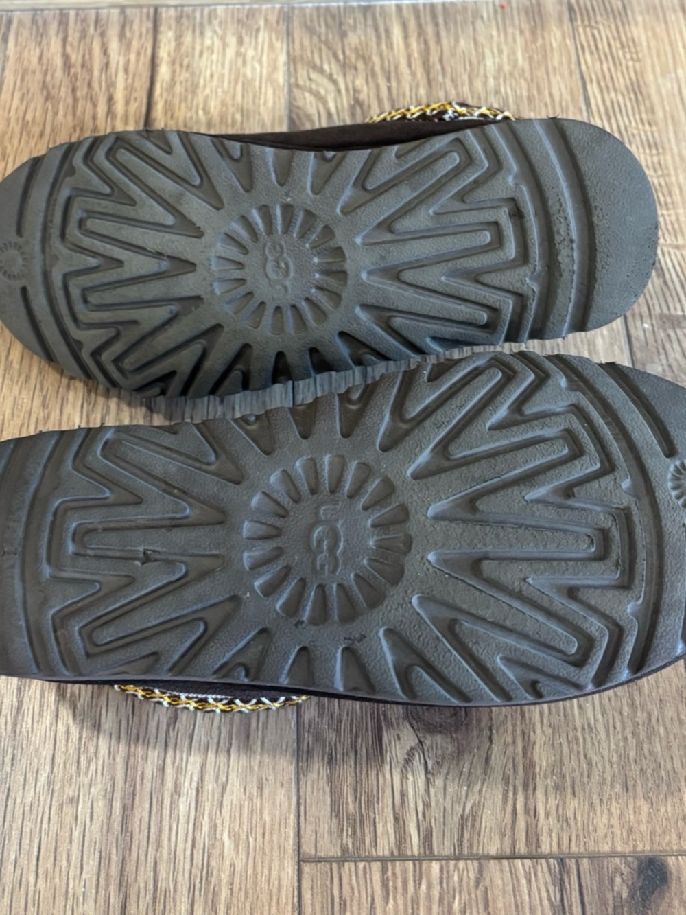 Ugg Tasman Slippers Shoes In Brown Size 6 - Picture 6 of 8